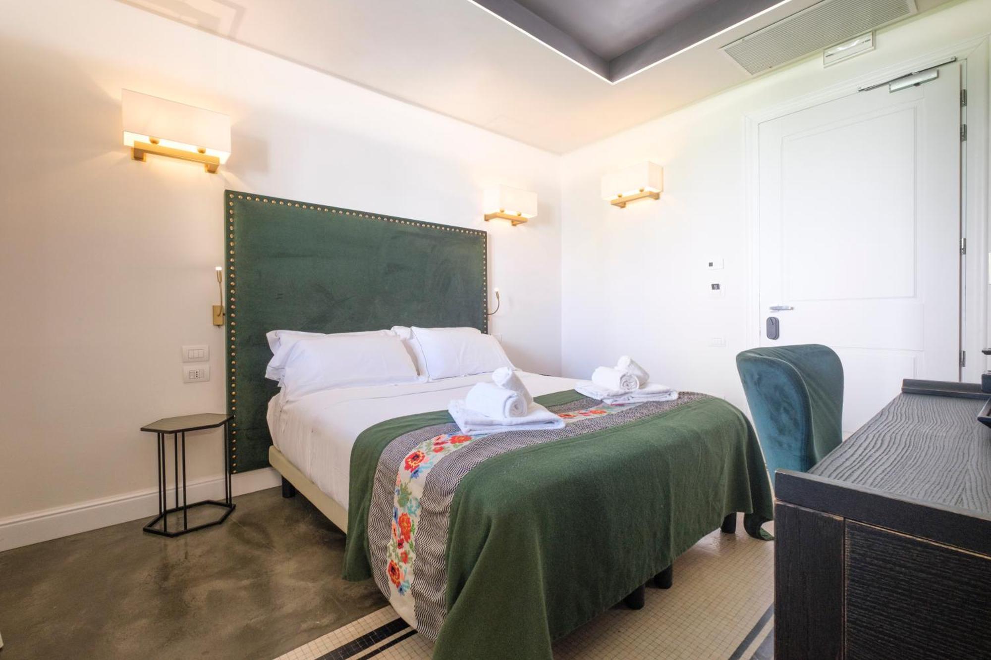 Kemani Villa Sara Olbia Bilik gambar
